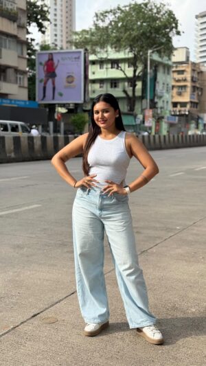 Varsha Kaveri Instagram - Ever since I was a child, I looked up at big billboards and wished… and today, that dream feels real 💙 Thank you for being part of this journey ✨🧿
Thank you #varshians 🫶

Thank you team @monkentertainment @viraj_sheth @ashil.ksd @thatmalluchekkan ♥️

@spoylonflipkart 🫶