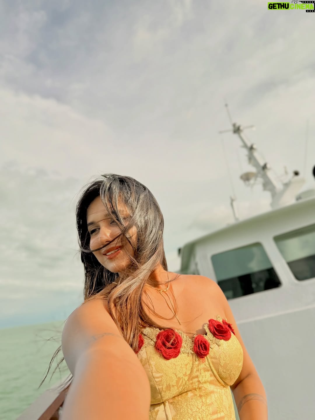 Varsha Kaveri - 122K Likes - Serving birthday looks & main character energy 💋🧿

#varshakaveri #birthday