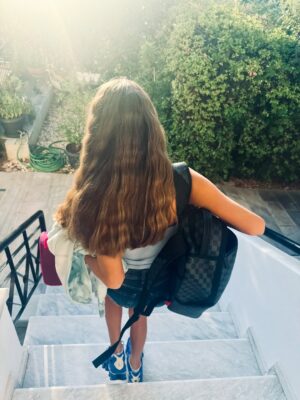 Vaso Laskaraki Instagram - Νέα πίστα :Α’ γυμνασίου 🥹🥹🥹
—————————————————-
Back to school και τα μυαλά στα κάγκελα ……
Καλή αρχή στα παιδιά μας ❤️❤️❤️
και σε όλους τους εκπαιδευτικούς 🙏
#eva #september #backtoschool