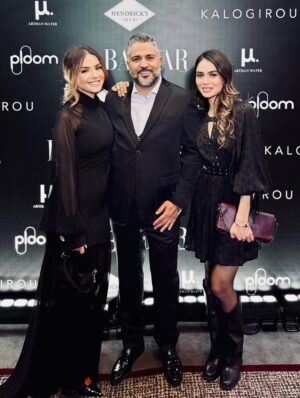 Vaso Laskaraki Instagram - Black & White … με όμορφη παρέα @vasolaskaraki @vasiagolfinopoulou @danouuz @lefteris_voutsas #bazaar
