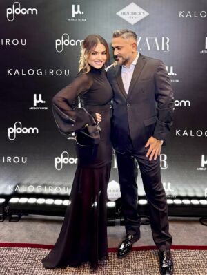 Vaso Laskaraki Instagram - Black & White … με όμορφη παρέα @vasolaskaraki @vasiagolfinopoulou @danouuz @lefteris_voutsas #bazaar