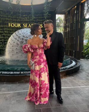 Vaso Laskaraki Instagram - Thank you @wiba_mediterranean for the great honor of giving me this award.
🏆Most Influential Woman in Social Media
I really hope all of us will focus on internet and social media’s positive side ! For the well being of current and future generations!
#dress @vzoulias