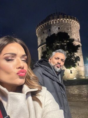 Vaso Laskaraki Instagram - Χρόνια πολλά είπαμε ?
Δεν είπαμε 🤷🏻♀️
Χρόνια πολλαααά 💫
Καλή χρονιαααά με υγεία κι όλα τα καλά φίλοι μου 💫💫
#thessaloniki #xmasholidays #happynewyear #2026