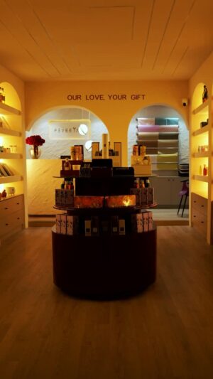 Veekee James Instagram - Drumrolls š„š„¹šš» We present to you our 1st walk in store!
God has indeed been faithfulš©šš¼
As we prep for our soft launch, we also want to take this time out to officially invite you all to the grand opening of our @feveetale store which will be holding on Tuesday the 20th of January 2026 from 12pm to 8pm!
Thank you all so much for rocking with us ā¤ļø
Interior design @li_interiors