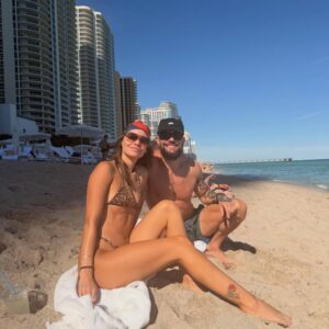 Vero Rodríguez Instagram - 🌴tropic 2026✨