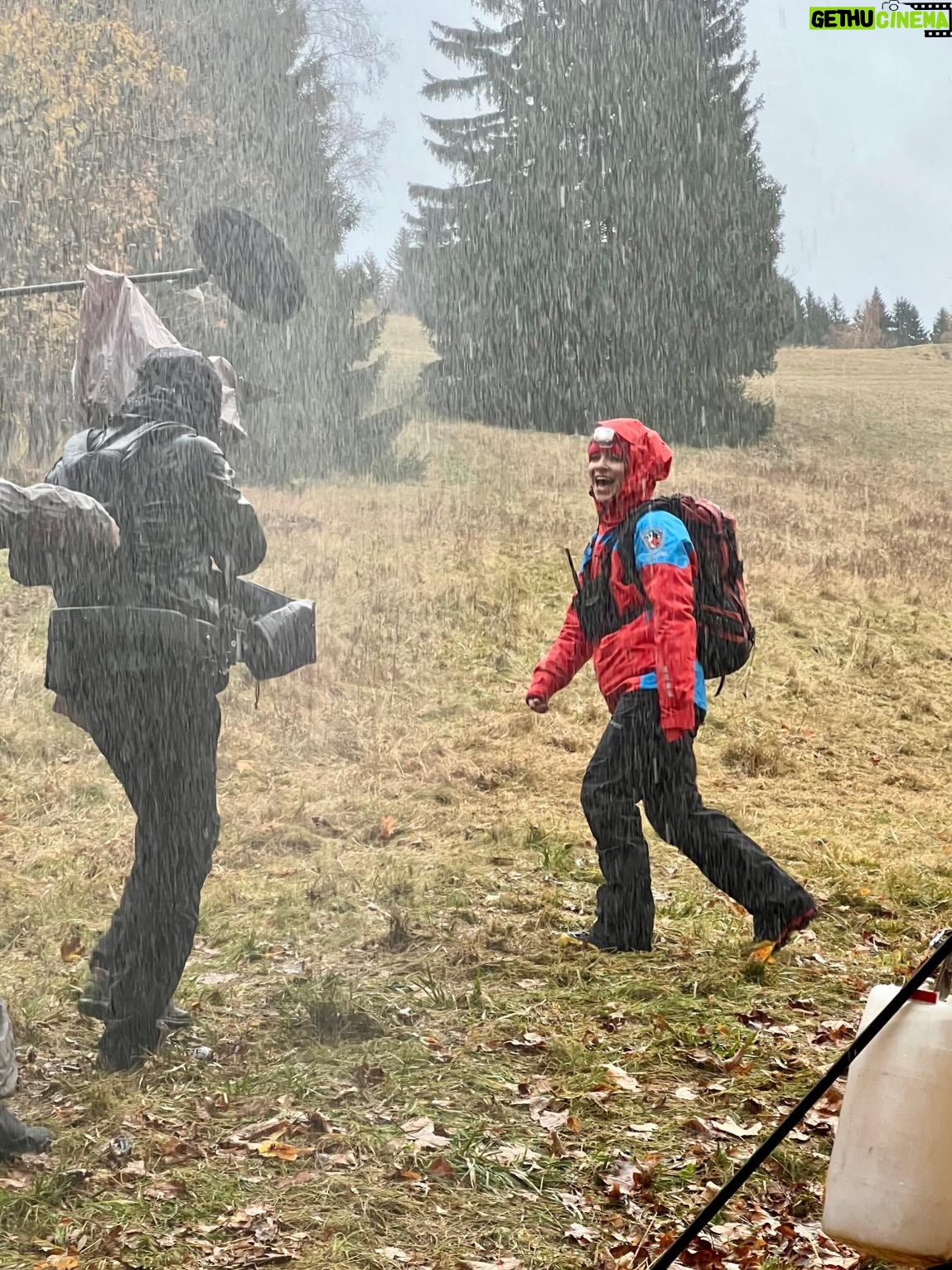 Veronika Khek Kubařová - 12.7K Likes - 🏔️
Už dlouho mi na žádný film nepřišlo tolik milých reakcí. Děkuju, že mi píšete, těší mě to! 
Děkujeme, že chodíte! 
#nahorach
@donartfilm