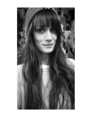 Veronika Macková Instagram - Mám ráda změny, nejen ty vnější, ale hlavně ty vnitřní. Změna vyžaduje odvahu, odhodlání..nezakrnět, posouvat se, snažit se být lepším, zlepšovat vztah se sebou i s okolím. Změna je risk, ale je to taky výzva a skvělej lék na radost a spokojenost❤️

Tak změníme i čísílko a budu se těšit na tu jedinou konstantu.

Pojď 2026!