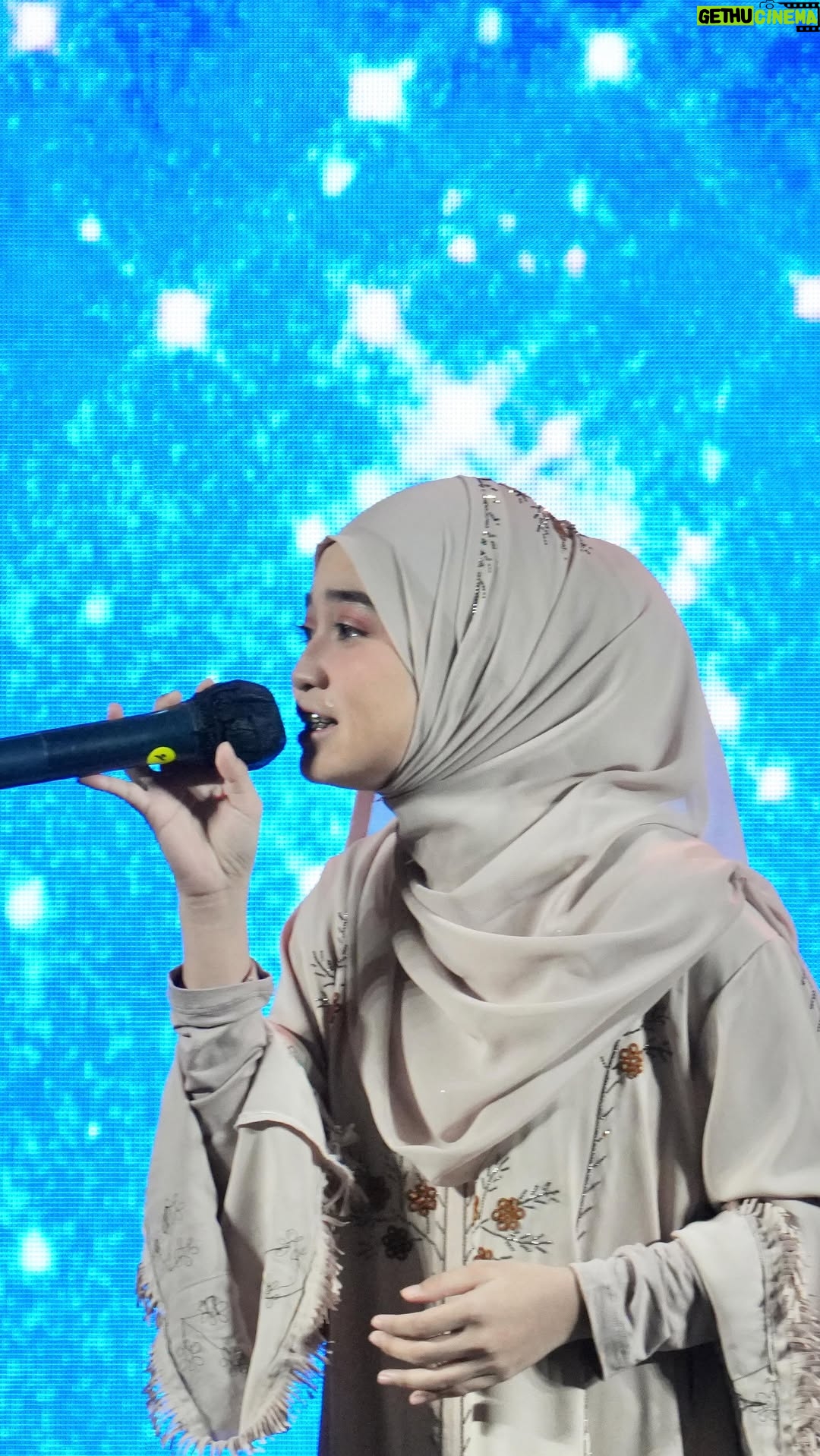 Veve Zulfikar - 3 Likes - Santri adalah pilar kebangkitan ummat, dengan ilmu & akhlaq santri dapat membangun masa depan yang cerah 🌈⛅️💫🌙
Selamat Hari Santri Nasional 2025
Mengawal Indonesia Merdeka Menuju Peradaban Dunia 

🏆 Pesantren Award 2025 @kemenag_ri 🏆