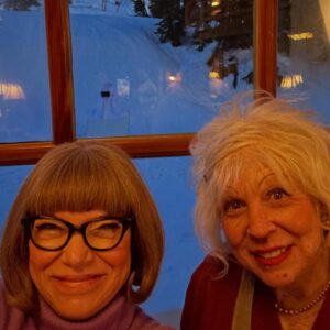 Vicki Lawrence Instagram - It doesn’t matter how old I get it’s still a #thrill to meet new friends(that’s you, Mindy) and work with such an amazing cast of #actors. Mt Hood in #oregon stood in for #Switzerland