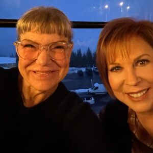 Vicki Lawrence Instagram - It doesn’t matter how old I get it’s still a #thrill to meet new friends(that’s you, Mindy) and work with such an amazing cast of #actors. Mt Hood in #oregon stood in for #Switzerland