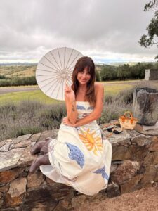 Actress Victoria Saravia HD Photos and Wallpapers January 2026