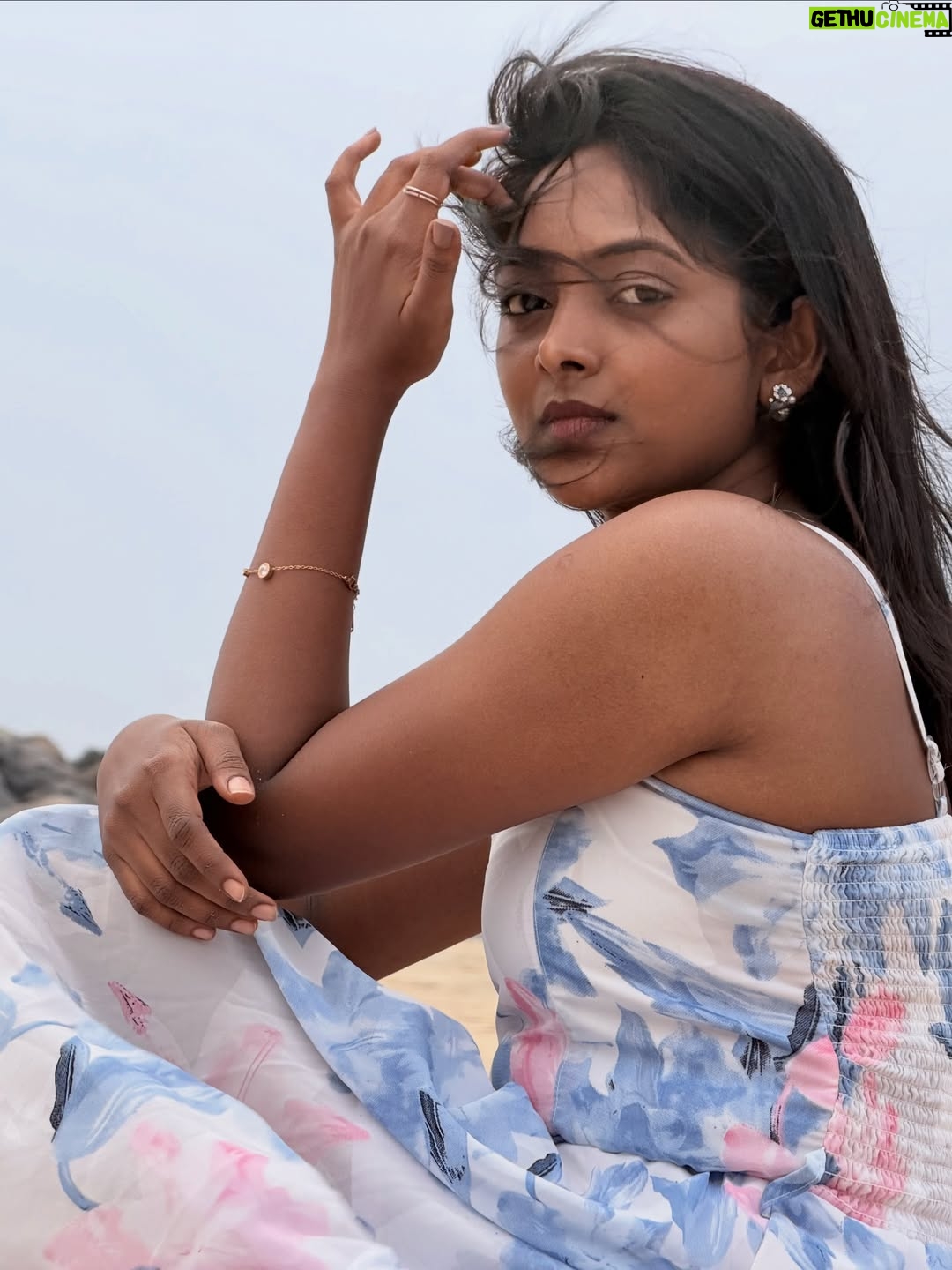 Vijaya Lakshmi - 22.8K Likes - ಸರಿ ಸರಿ ನಾ ಚೋರಿಯು❤️ 

Pc @sunaad_gowtham @amruthayadavn thanku guys✨

#kannada #explore #photoshoot #follow #darshan