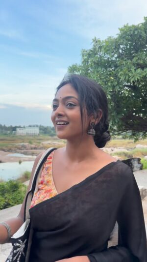 Vijaya Lakshmi Instagram - Hagidre comment maadi ❤️🙌🏻

#explore #kannada #share #follow #darshan