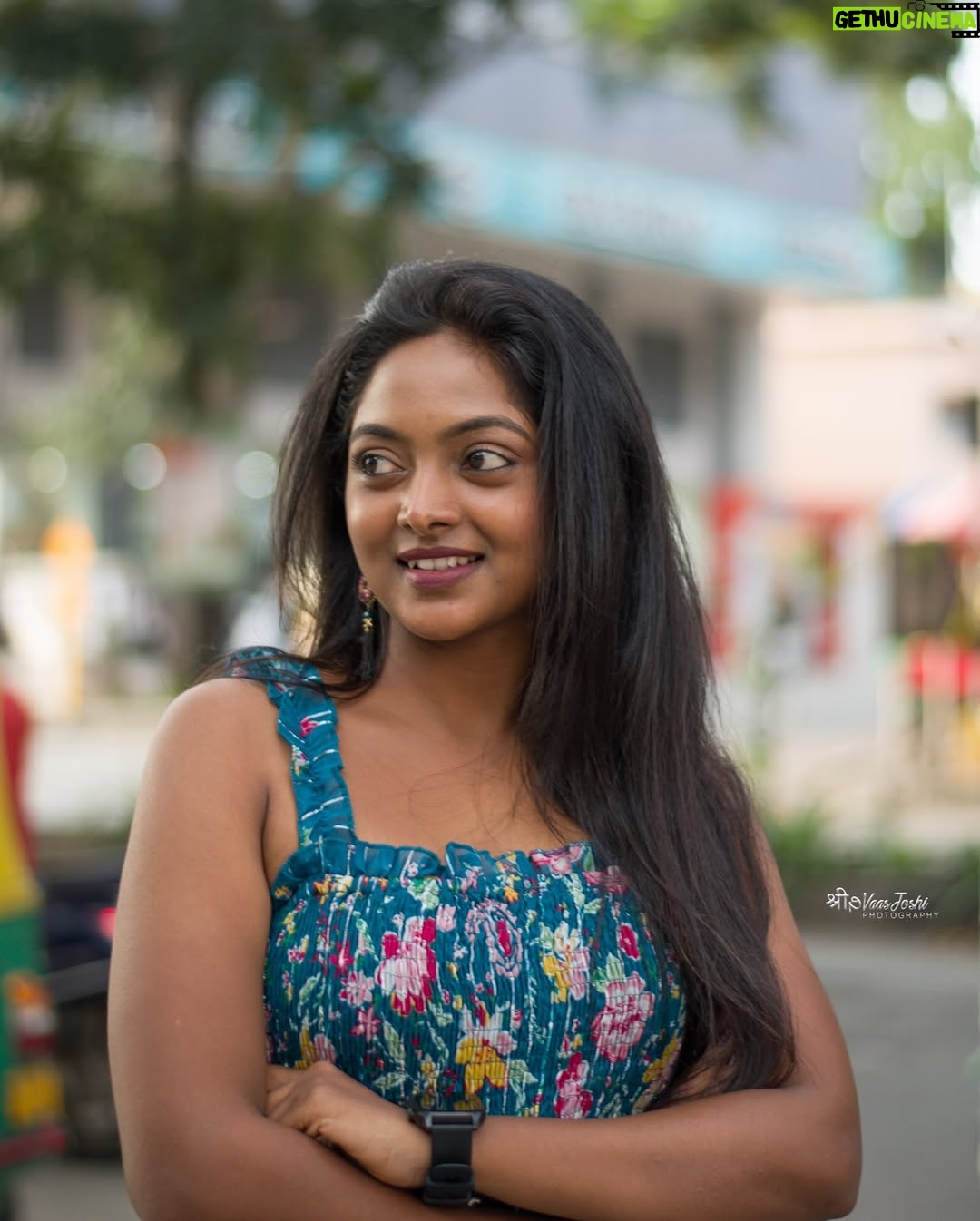 Vijaya Lakshmi - 25.2K Likes - Windy   music   banaglore street’s 🫰🏻

Click.@joshi___photography____ 
.
.in frame. @vijaya_lakshmi.official 
.
.
.
.#indore#explore#exploremore
#bengaluru#trendingreels#trendingsongs
#candid#modelphotography
#photography#kannada#englishsongs
#nikon#reels#vairalvideo
#StreetPhotography#bengaluru
#UrbanPhotography#india
#CityLights#instagram
#StreetShot
#EverydayUrban
#urbanexploration