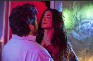 Viña Machado Instagram - ¿Quien tiene la verdad? #lasdesiempre esta noche 9:30 pm @canalrcn