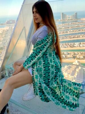 Vinita Bhatia Instagram - Blessed & Thankful for another year! ❤️ 🧿
Thank you for all the love💕
Wishing you all joy, peace, and endless blessings in 2026.❤️🎉
Cheers🥂
#happynewyear #love#photooftheday #instagood #viral