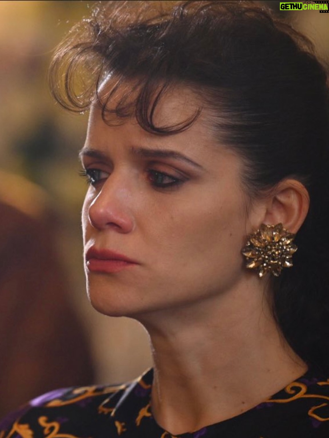 Violeta Urtizberea - 24K Likes - cosas que me pasaron y en el 2025
1 un viaje de chicas 
2 unas funciones espectaculares de Inferno en Chile 
3 cumplí 40
4 una película con @dariobarassi 
5 funciones de Una casa llena de agua en El centro cultural Borges
6 una semana en la isla @corona_argentina 
7 a Lila se le cayó su primer diente
8 juan hizo una obra en calle corrientes
9 me quebré el dedo chiquito del pie
10 una serie hermosa de @danielburmanok con @benjaminvicuna.ok 
11 también trabajé con @rita.corteseok y me hice una amiga
12 grabe envidiosa 
13 hice funciones de Quiero decir te amo en el @teatroelpicadero 
14 me hice un tratamiento de conducto
15 juan me escribió una canción
16 fui Amira 
17 Lila terminó el jardín 
18 nos vinimos a la playa