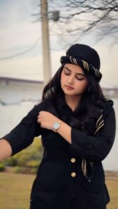 Actress Vishali HD Photos and Wallpapers December 2025