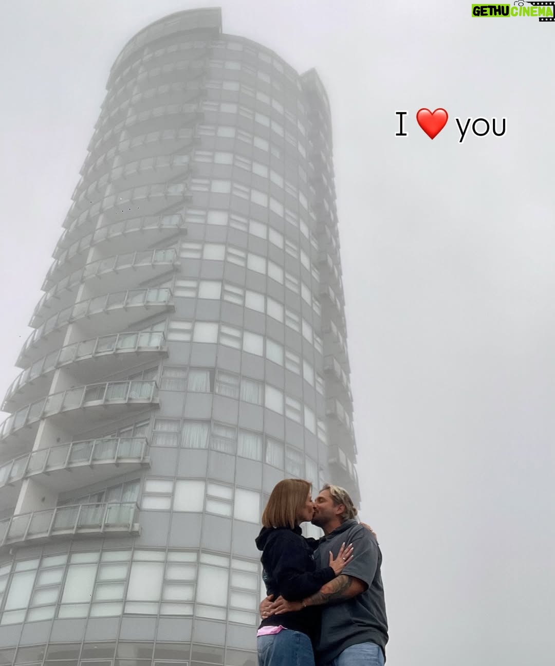 Wanda D'Isidoro - 11.4K Likes - Por más momentos así! Gracias Dios 🙌🏼🥰… @mara_arcolin @gasparedisidoro @jenn_disidoro @maurotullio @chiaraysienna @enderthomas @andreavalentinozd @nathaliezm @filomenozam @thomzam @fiorela_deg @humboldtrestaurant