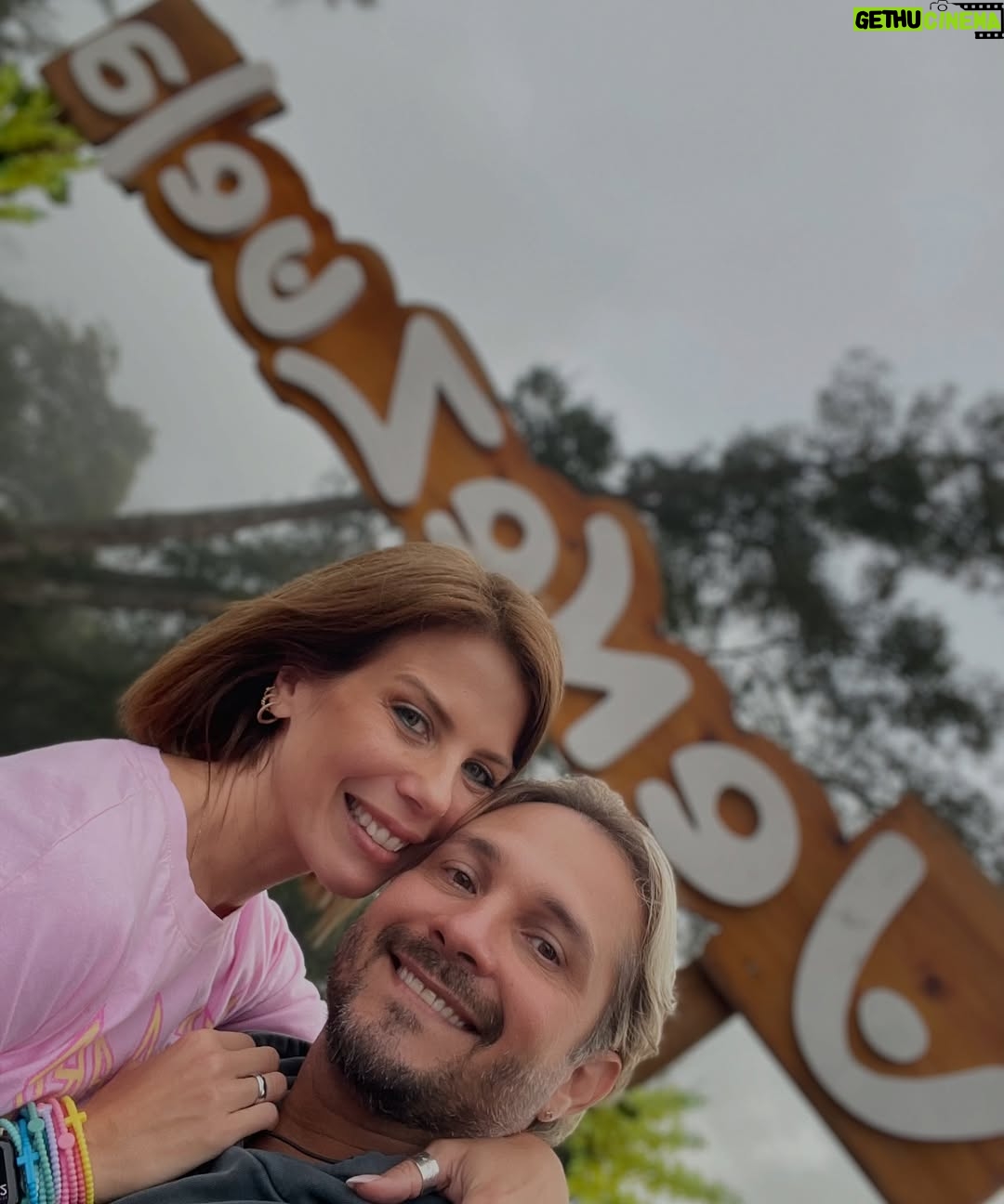 Wanda D'Isidoro - 11.4K Likes - Por más momentos así! Gracias Dios 🙌🏼🥰… @mara_arcolin @gasparedisidoro @jenn_disidoro @maurotullio @chiaraysienna @enderthomas @andreavalentinozd @nathaliezm @filomenozam @thomzam @fiorela_deg @humboldtrestaurant