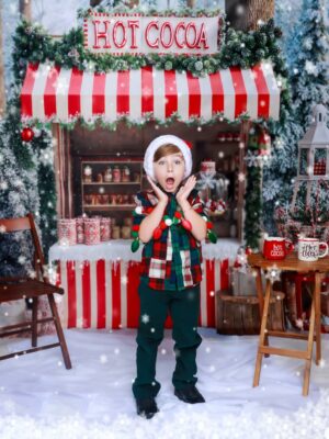 Wanda D'Isidoro Instagram - Hoy no celebro solo la Navidad… celebro mi familia.
Celebro los abrazos que sanan, las risas que no se ensayan y el amor que se construye todos los días, incluso cuando nadie está mirando.

Una foto soy yo, recordándome.
Otra, mi hijo, mi mayor milagro.
Y juntos… eligiéndonos, somos hogar, somos equipo, somos todo.

Que esta Nochebuena nos encuentre agradecidos, presentes y con el corazón lleno de luz.
Feliz Navidad 🎄✨
Que nunca nos falte amor… lo demás se resuelve.