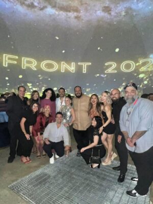 Wanda Sais Instagram - ¡Que noche! ✨Upfront 2026 TeleOnce
“Cambiando el juego”
Honrada por seguir creciendo de la mano de TeleOnce.
Gracias @josemahernandez @luanimir @luisitovazquezpr @alexis_rm por la confianza y por permitirme evolucionar en cada proyecto. ¡Gracias! ¡Gracias! 📸 @juanantoniocorderomusic 
Lo mejor está por venir. 💥💫