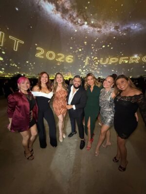 Wanda Sais Instagram - ¡Que noche! ✨Upfront 2026 TeleOnce
“Cambiando el juego”
Honrada por seguir creciendo de la mano de TeleOnce.
Gracias @josemahernandez @luanimir @luisitovazquezpr @alexis_rm por la confianza y por permitirme evolucionar en cada proyecto. ¡Gracias! ¡Gracias! 📸 @juanantoniocorderomusic 
Lo mejor está por venir. 💥💫