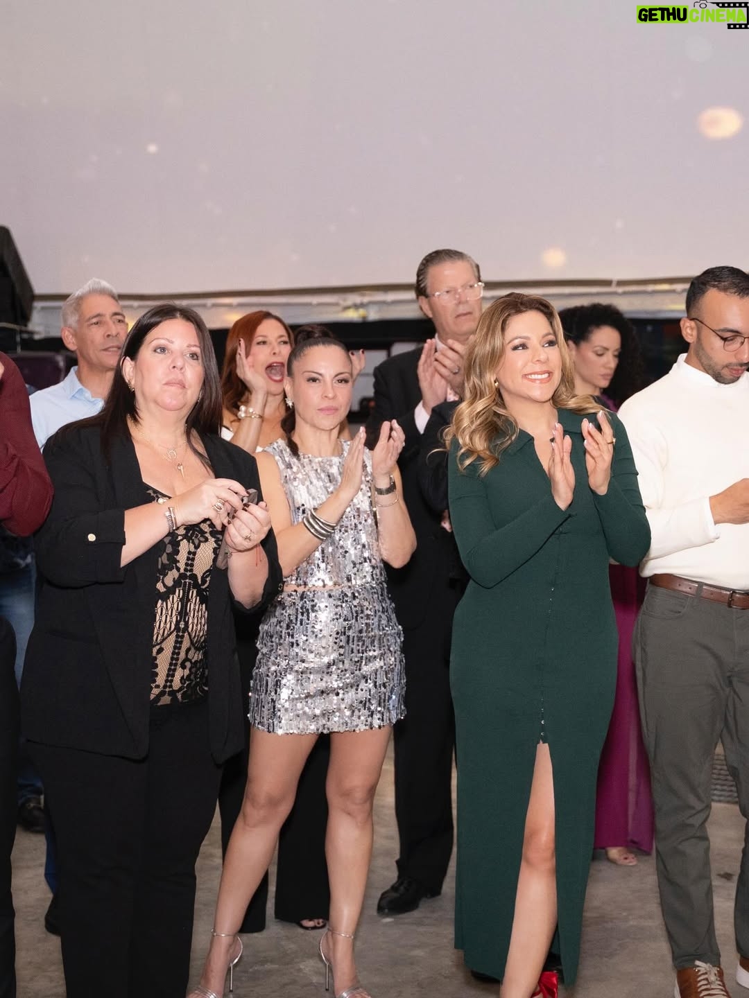 Wanda Sais - 757 Likes - ¡Que noche! ✨Upfront 2026 TeleOnce
“Cambiando el juego”
Honrada por seguir creciendo de la mano de TeleOnce.
Gracias @josemahernandez @luanimir @luisitovazquezpr @alexis_rm por la confianza y por permitirme evolucionar en cada proyecto. ¡Gracias! ¡Gracias! 📸 @juanantoniocorderomusic 
Lo mejor está por venir. 💥💫