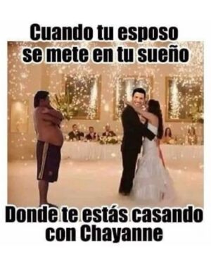 Wendy Ramos Instagram - Este año me he reído mucho con los memes que iba encontrando y compartiendo con ustedes en mis historias 😁
Hoy quería subir 20… pero terminé escogiendo 32🤭
Así que pensé subir 16 hoy y 16 el sábado, ¿ya? (mañana subo algo especial)♥️
Un poco de risa siempre viene bien, besos para todos 🤗
Háganse un año maravilloso ♥️