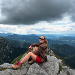 Wiktoria Gąsiewska Instagram - Giewont ✔️ 

Jakie trasy polecacie?