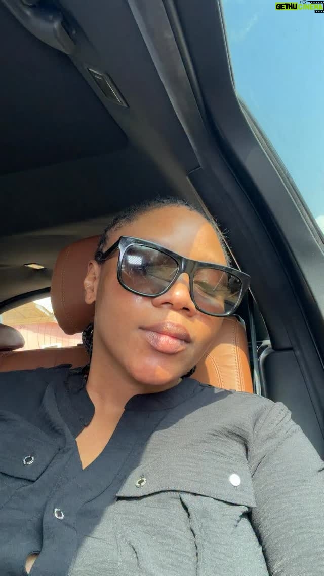 Wumi Toriola - 28K Likes - ❤️❤️❤️❤️❤️❤️❤️

Stick guys,
The American girl in me is  speaking but my accent is giving Gabon
Its all love ❤️❤️❤️❤️❤️