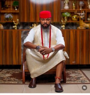 Wumi Toriola Instagram - Happy birthday to a great man

A multi talented actor and a prolific colleague and a very peaceful human .

May God continue to bless all that concerns you 
@kolawoleajeyemi 
Have a great year daddy ire…
Its better late than Never🙏🙏🙏🙏