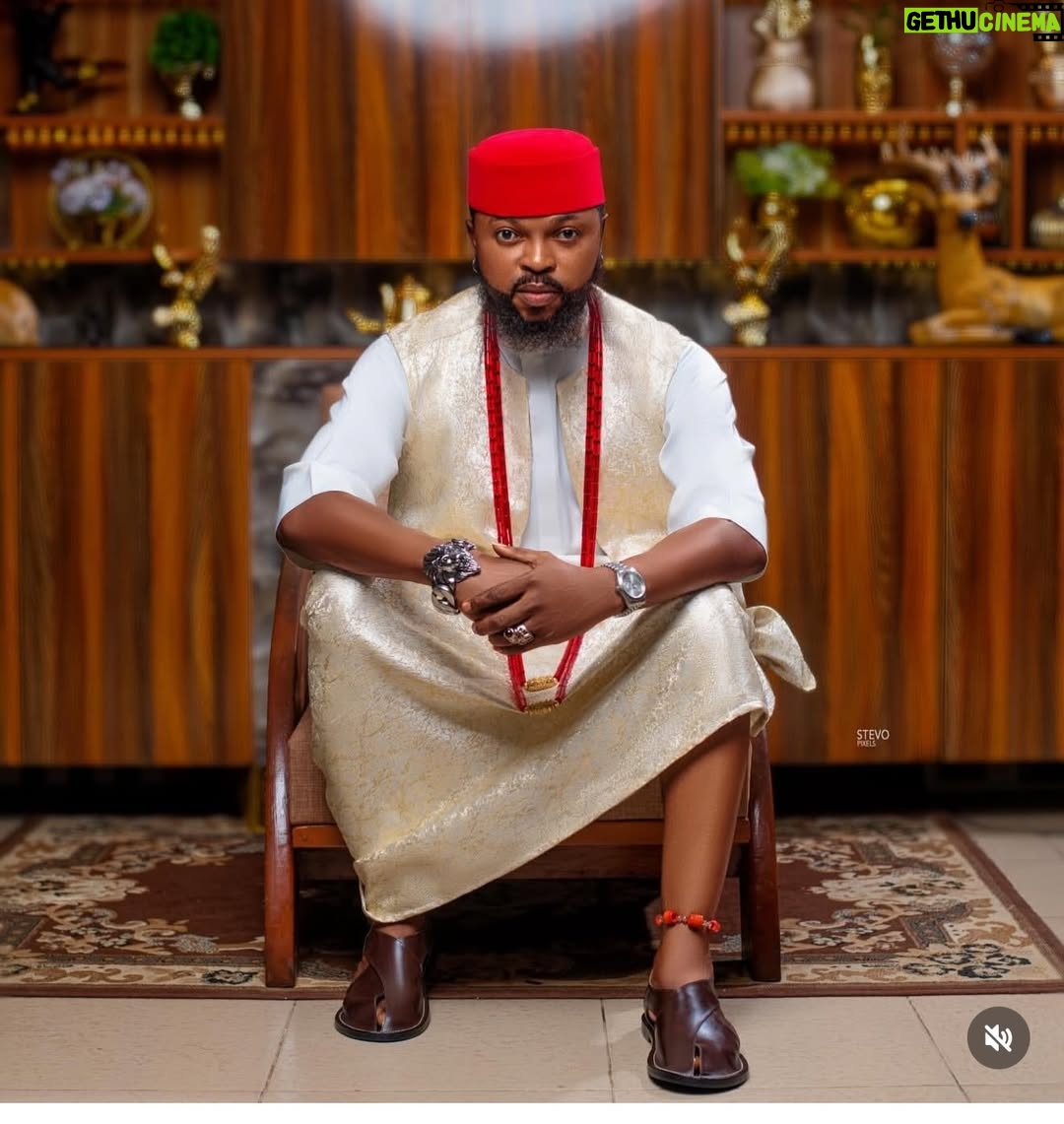Wumi Toriola - 12.1K Likes - Happy birthday to a great man

A multi talented actor and a prolific colleague and a very peaceful human .

May God continue to bless all that concerns you 
@kolawoleajeyemi 
Have a great year daddy ire…
Its better late than Never🙏🙏🙏🙏
