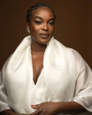 Wunmi Mosaku Instagram - ✨✨✨

👗 @shameelahhicks 
Pics 1-4
💄 @u.z.o
💇🏿‍♀️ @iamaraxilindsey
📸 @giannasnapped
Pic 5
📸 @michaelrowephoto
💄 @joannasimkin
Pic 6
📸 @lukefontana