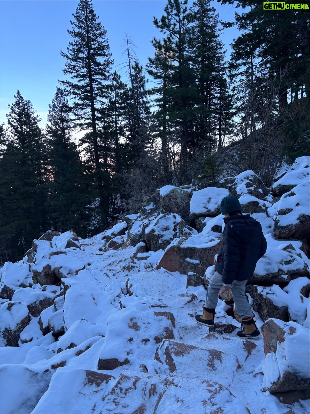 Yarinda Bunnag - 816 Likes - More Flatirons!
