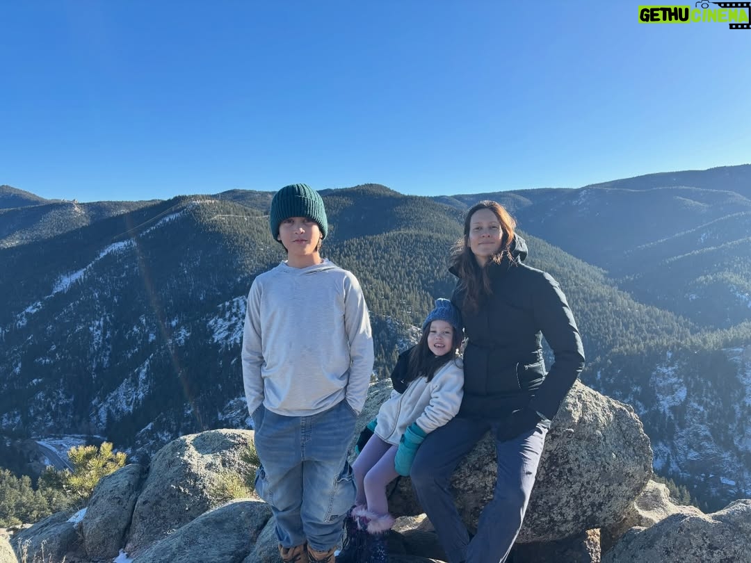 Yarinda Bunnag - 1K Likes - 🌲 ❄️ 🏔️
