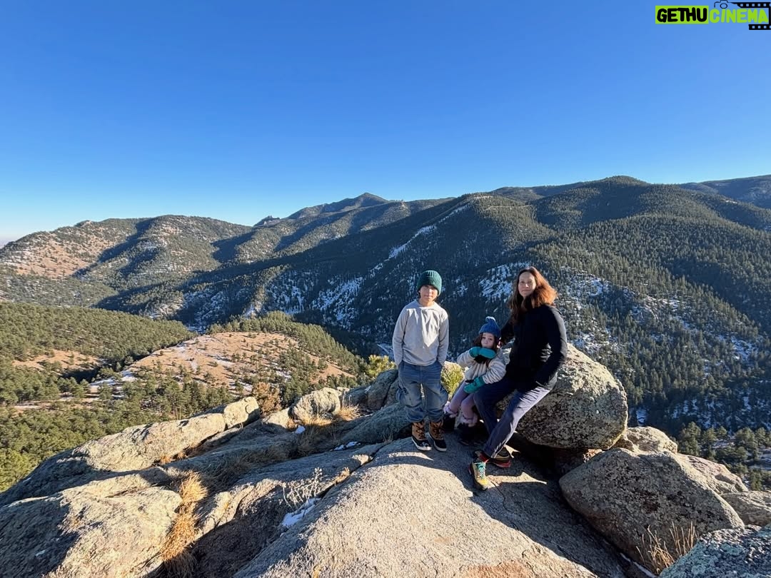 Yarinda Bunnag - 1K Likes - 🌲 ❄️ 🏔️