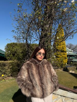Yashika Khatri Instagram - Slow mornings and peaceful days🤍🤍