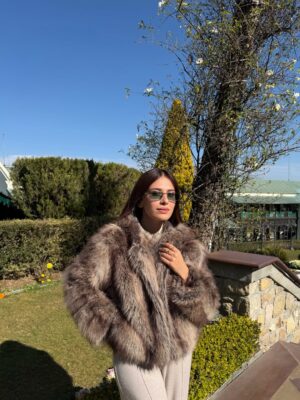 Yashika Khatri Instagram - Slow mornings and peaceful days🤍🤍