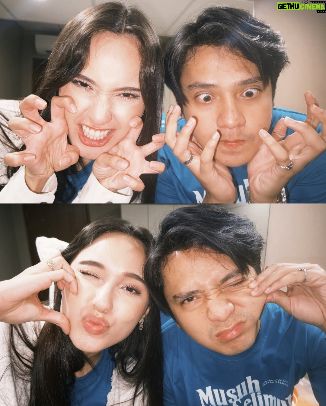 Yasmin Napper - 123K Likes - Hari ini kita bakal cinema visit di Botani Square Bogor!
Sampai jumpa yah! Beli tiketnya sekarang @film.musuhdalamselimut 🤎
