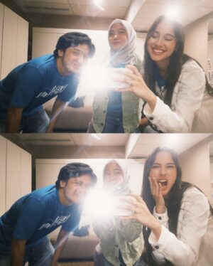 Yasmin Napper Instagram - Hari ini kita bakal cinema visit di Botani Square Bogor!
Sampai jumpa yah! Beli tiketnya sekarang @film.musuhdalamselimut 🤎