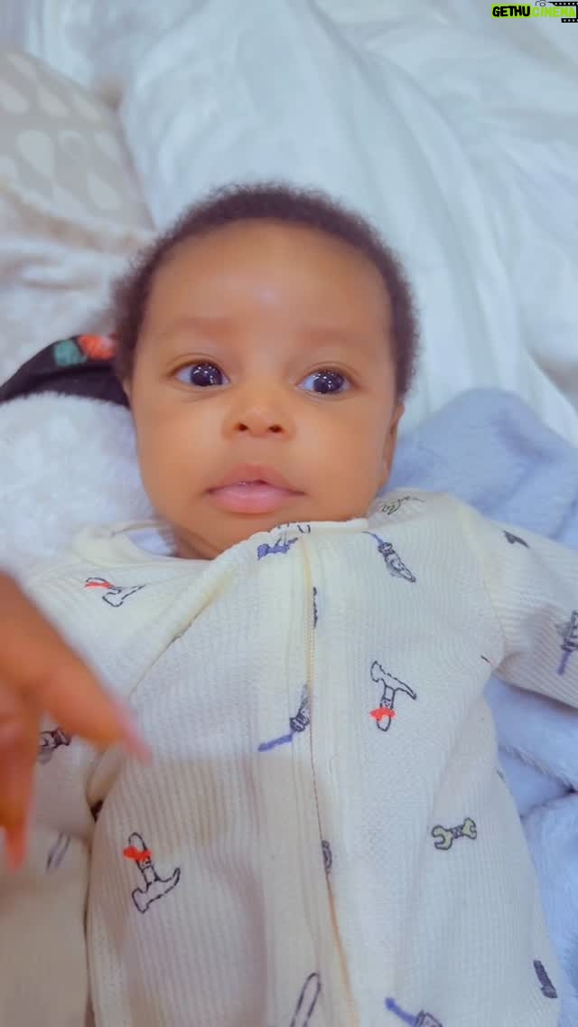 Yetunde Barnabas - 61.3K Likes - Let’s start the day with an early dose of cuteness🤗Baby Gianni 🤍 My cute prince 💙
If there’s one thing I know I’m blessed with, it’s making beautiful babies😁 Clock it 😝