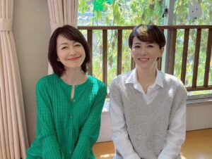 Yōko Moriguchi Instagram - .
.
相棒season24
第８話「梟は夜に飛ぶ」
写真は
いつも仲良し亀山ご夫妻＆
美和子さんとのツーショット

そして
本日のゲストは
中田喜子　さん。
プレバトでしかご一緒した事がなかったので台本にお名前を見つけた時から共演させていただけるのを楽しみにしておりました〜。
撮影中はニヘラニヘラとなんども近づいて行ってすみません笑
幸せでございました😆
.
@aibou_official 
#相棒
#亀山夫妻
#中田喜子　さま
#こてまり