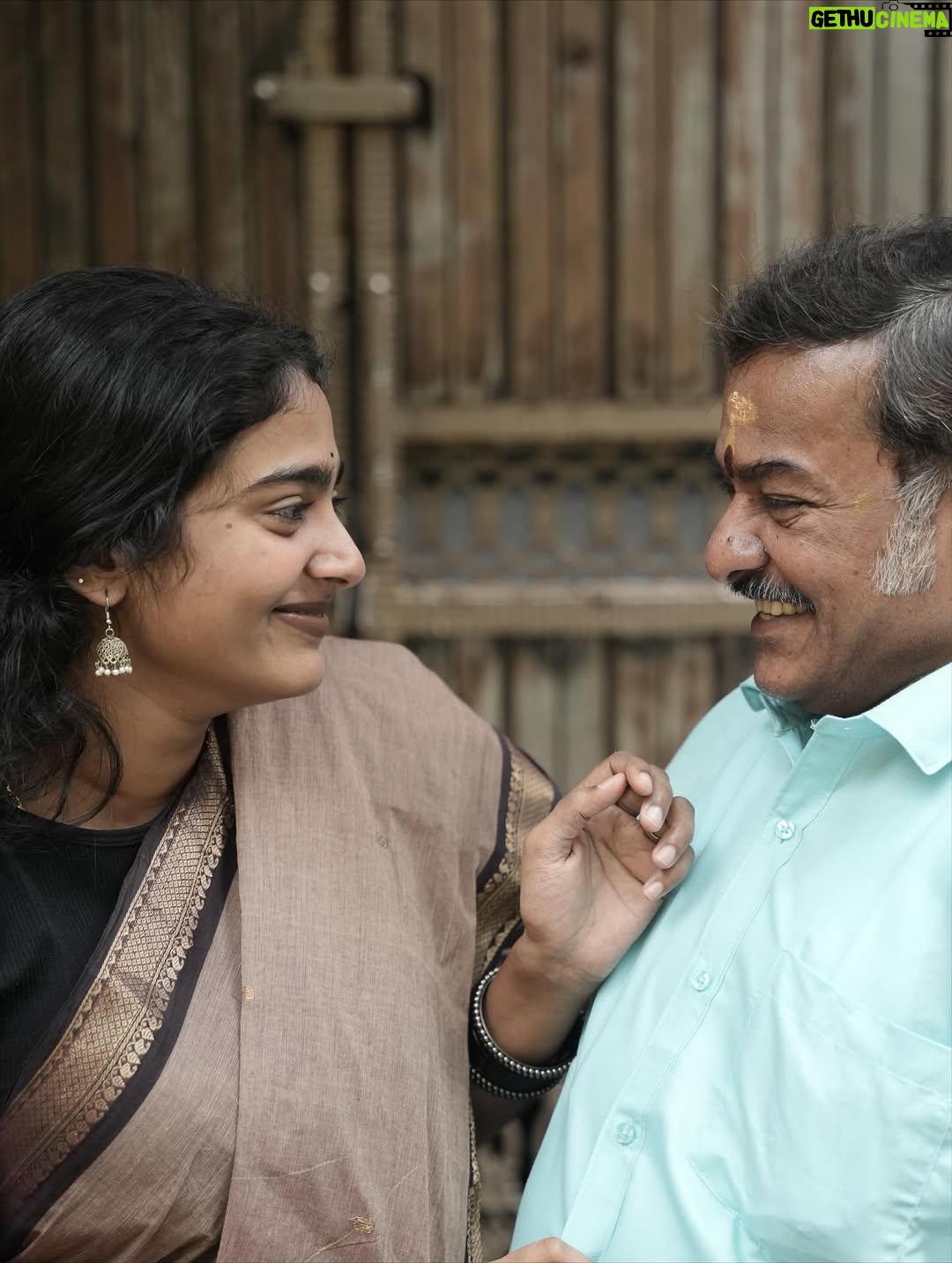 Yogalakshmi - 376.5K Likes - Happy Ajjillu’s day 🧿🤏🏽 

I’m always so proud to be your daughter paa ! 
You’re the very first man in my life who taught me true life values , how to be a better person, how to treat people with respect, and how to be kind to others. You’ve always let me be myself and given me the freedom to make my own choices.

Thank you for everything Ajjillu🫂
 You mean the world to me. 

 With love ,
Yogalakshmi D/O Ramesh 🤍 

28/10/1968 (🍋🌶️🧹)