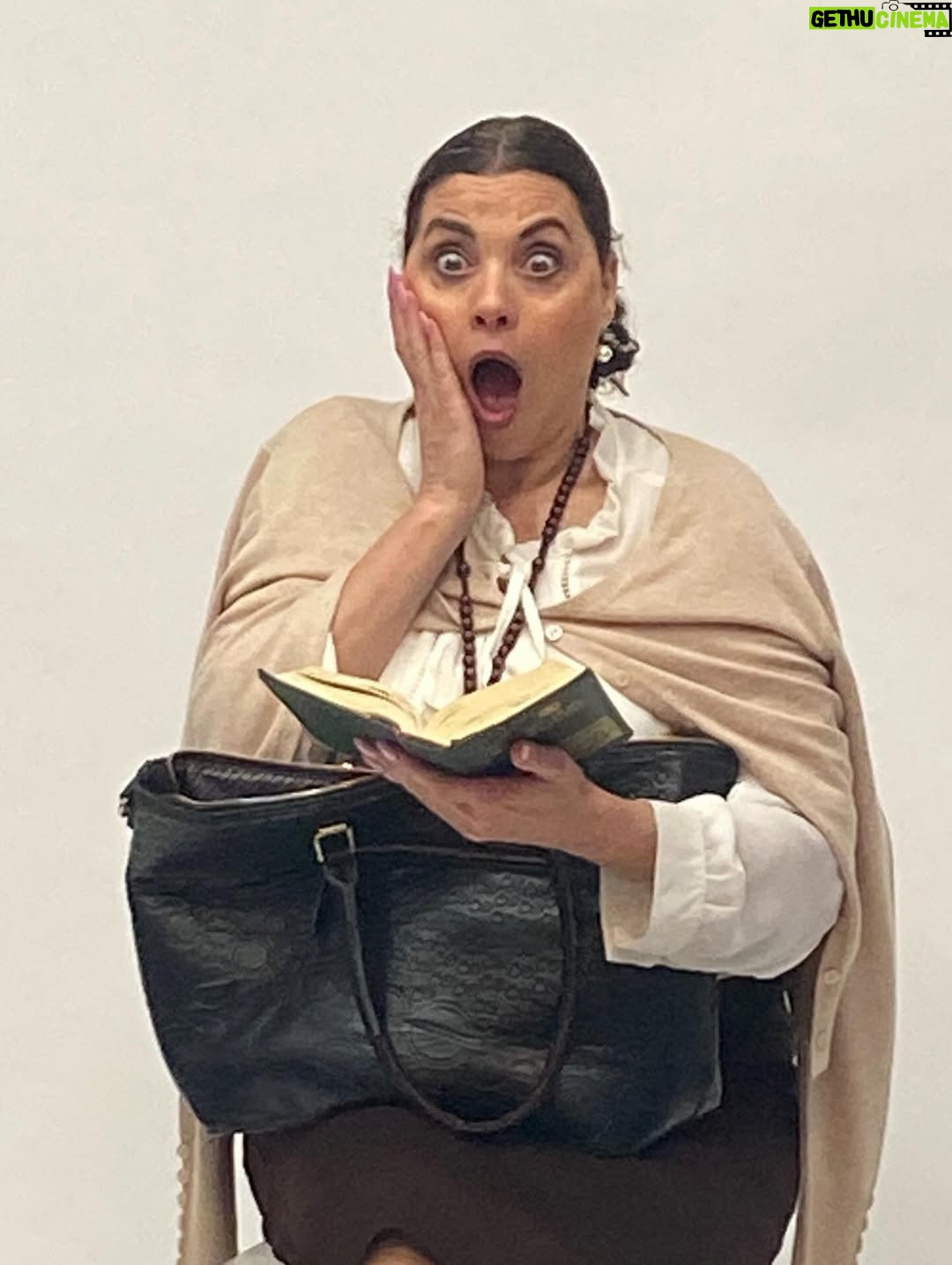 Yolanda Ventura - 4K Likes - “Defender la alegría como una trinchera , defenderla del escándalo y la rutina, de la miseria y los miserables, de las ausencias transitorias y definitivas …” Gracias #2025 #yolandaventura #fichaamarilla