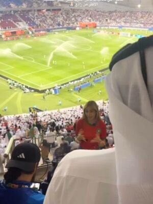 Yousra Saouf Instagram - فخورة باختياري كصوت مغربي للغناء في كأس العرب 🇲🇦
شكرًا @arabcupqa على الاستضافة الرائعة، تجربة لن تُنسى.
مبروك لأسود الأطلس هذا الفوز المستحق والوصول إلى النهائي 🏆❤