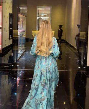 Yousra Saouf Instagram - #القفطان_المغربي الهمة و الشان ♥️🇲🇦
Caftan : @latelierduluxe @maisondepasha