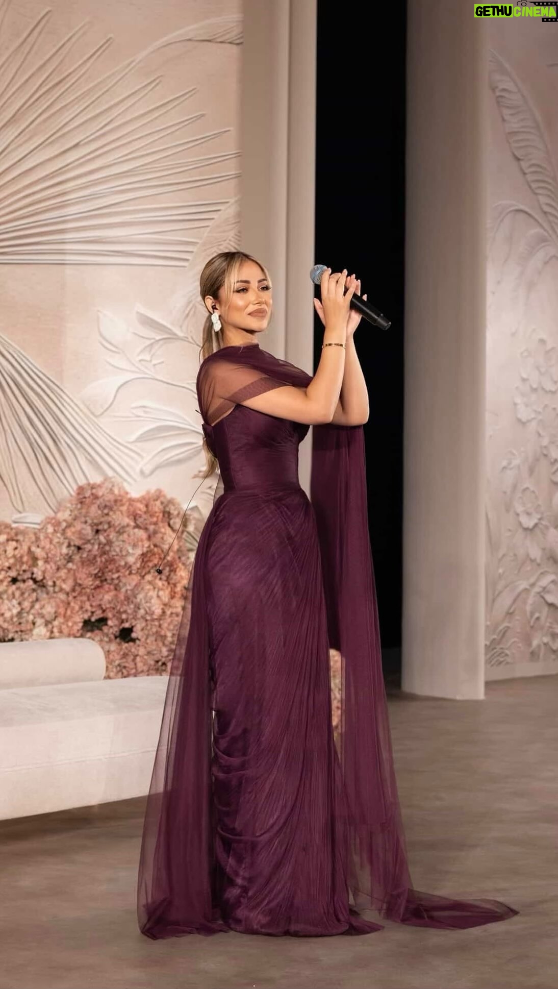 Yousra Saouf - 23.1K Likes - ⁨	⁨	⁨	افراح احد العوائل الكريمة في #العين 🇦🇪💍
تعهد و تنظيم الراقي و المبدع دائما ‪‪‪@rashidalsaeed‬‬‬ 🌹

Dress : ‪@latelierduluxe‬xe‬xe‬xe⁩⁩⁩