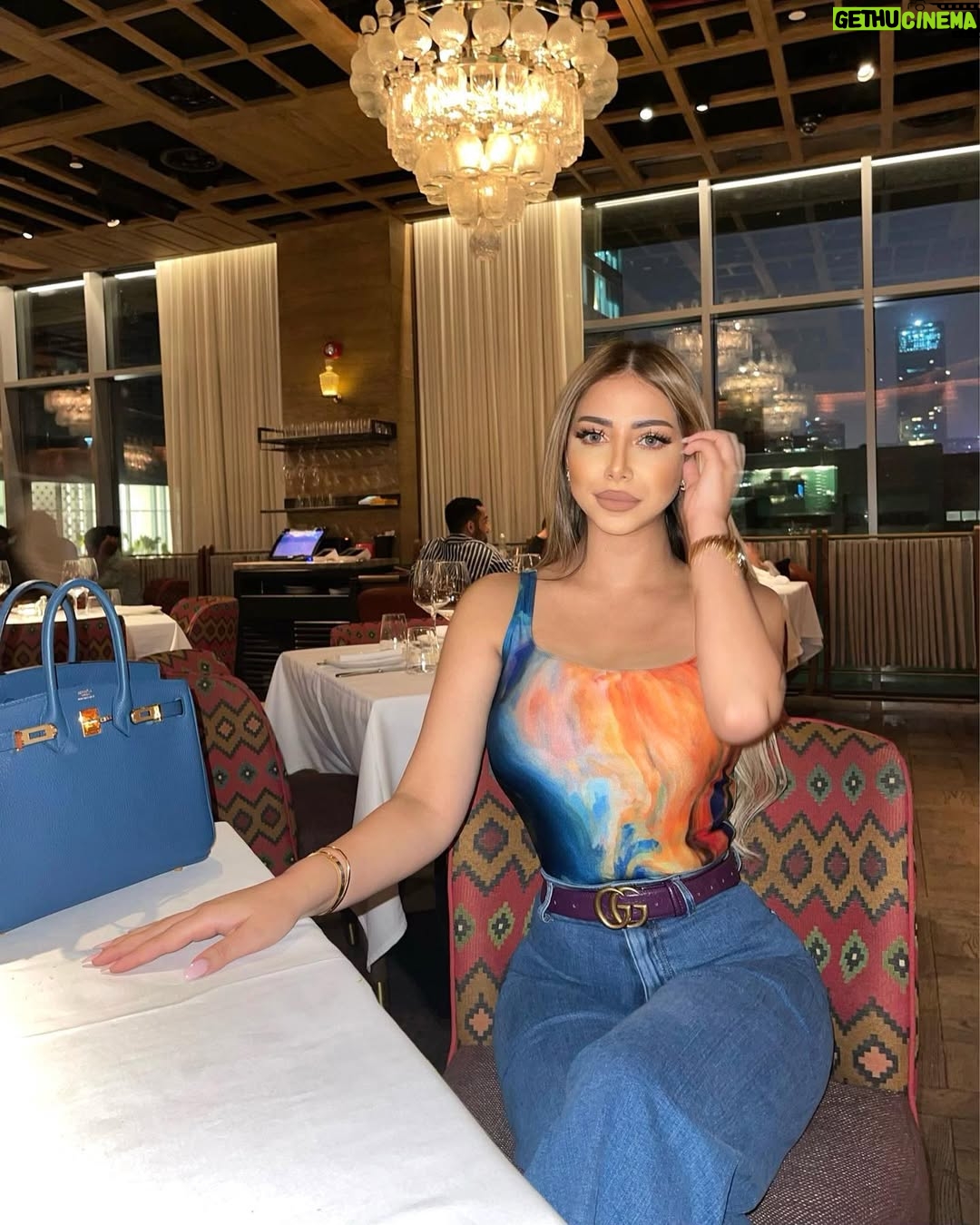 Yousra Saouf - 11K Likes - I can’t pick one 🧡
اذا حبيتوا الإطلالة حطولي قلوب 🧡🧡🧡