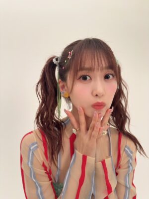 Yu Serizawa Instagram - 💛

31th BirthdayLIVEのグッズ撮影の私です！
いろんなアイスのフレーバーになったよ🍨

stylist @1219__a 

🍨vanilla
tops,pants,shoes @merryjenny_instagram

🍭POPPING SHOWER
earring @eclat__douceur @karhtu_press
ring @monamie79_official @karhtu_press

🍓strawberry
ring @monamie79_official @karhtu_press
shoes @randa_pic

🦄cotton candy
necklace,skirt @harajuku_jacks
shoes @randa_pic